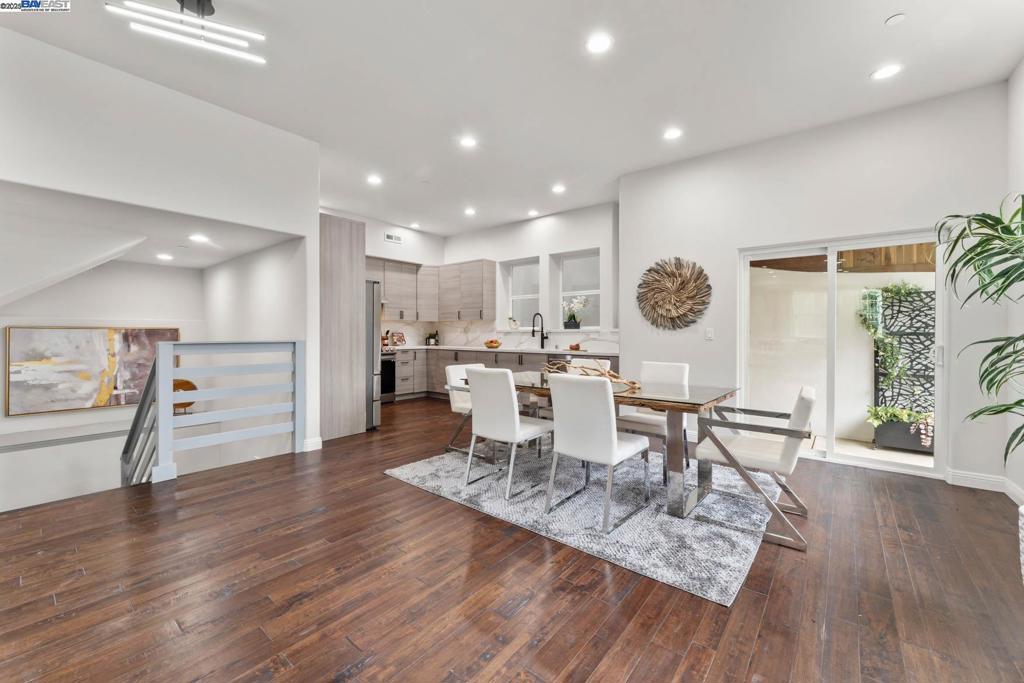 MONTCLAIR - Residential