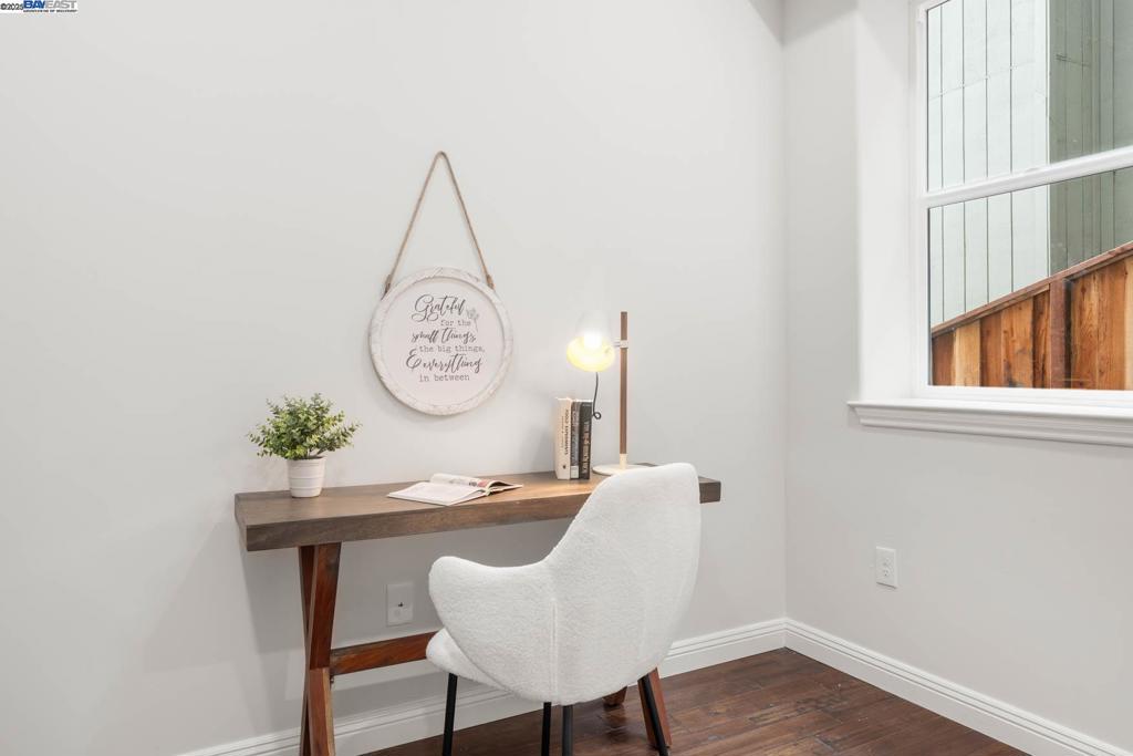 MONTCLAIR - Residential