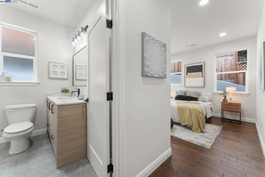 MONTCLAIR - Residential