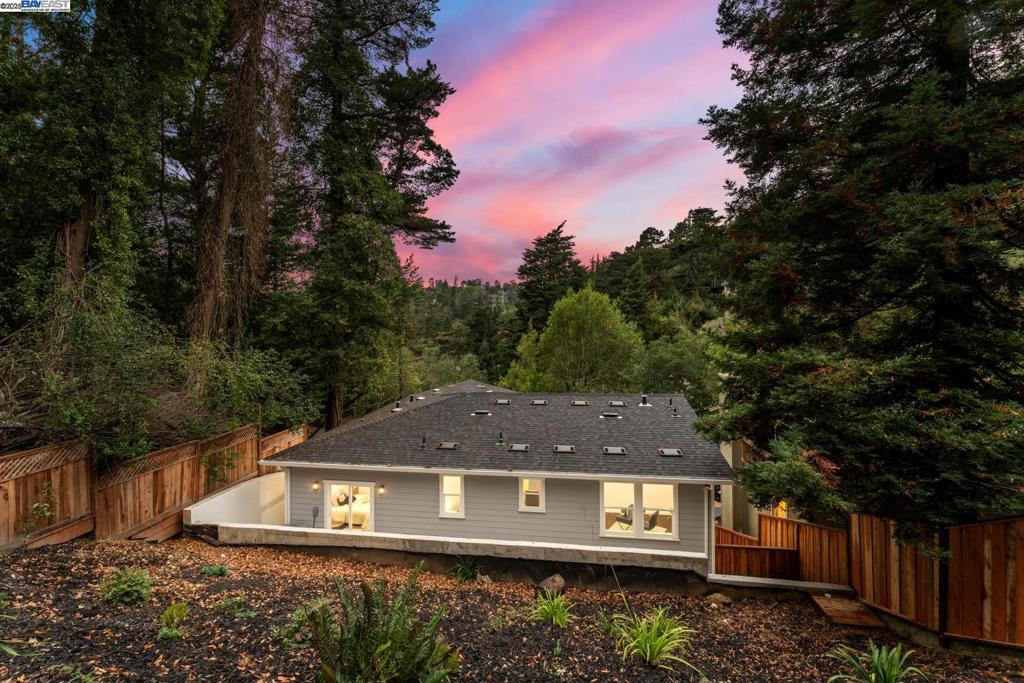 MONTCLAIR - Residential