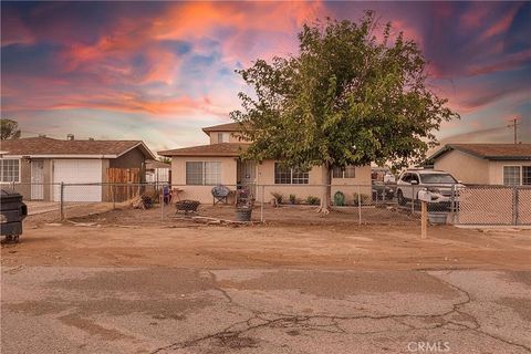 Photo of 34186 Woods Avenue, Barstow, CA 92311 (MLS # CV25273628)