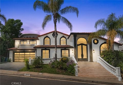 3856 Vista Linda Drive Encino CA 91316