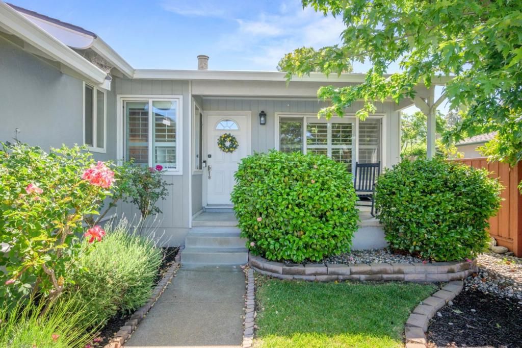 listing image 130723155710195762566
