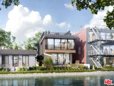 Photo of 404 Linnie Canal, Venice, CA 90291 (MLS # 25589535) Photo of 404 Linnie Canal, Venice, CA 90291 (MLS # 25589535)