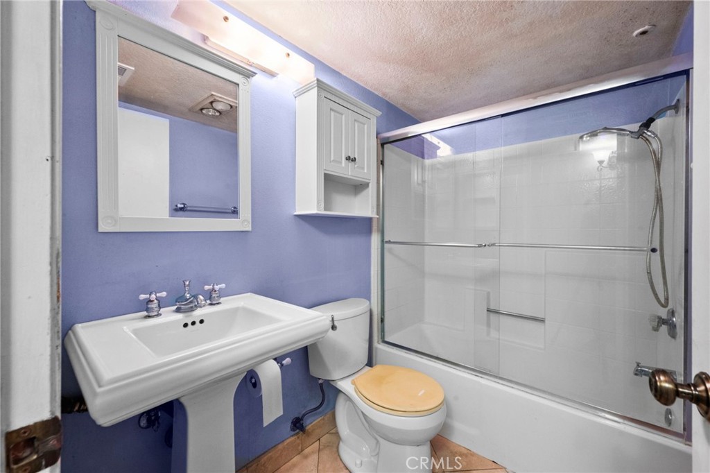 Chelsea Ct - Residential