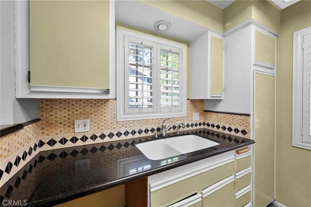 Chelsea Ct - Residential