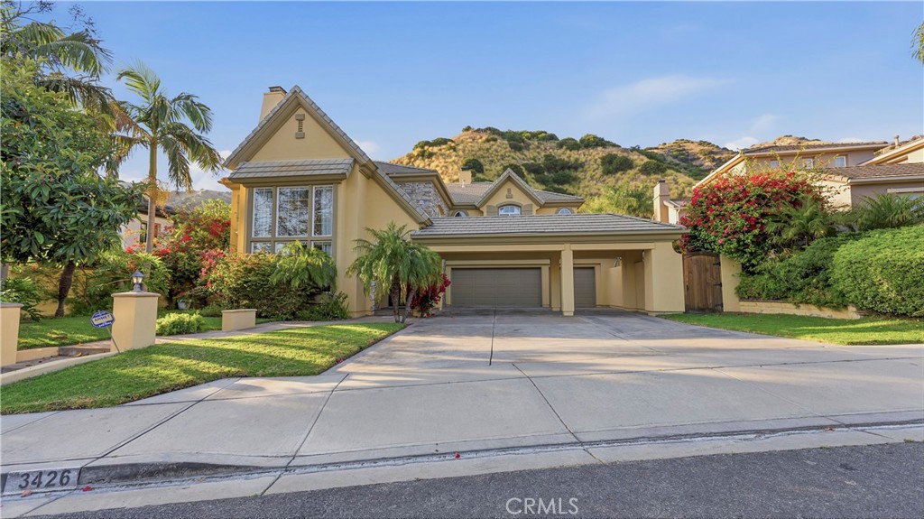 3426 Wedgewood Lane