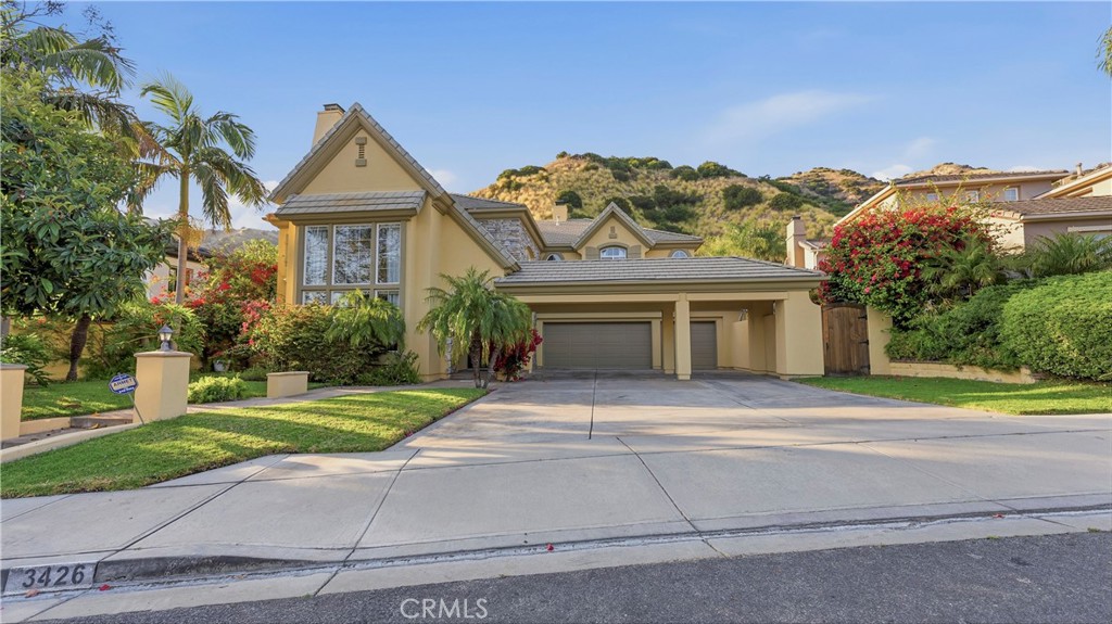 3426 Wedgewood Lane