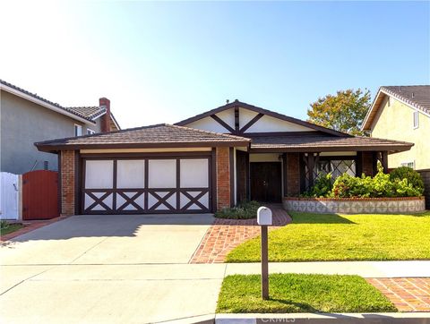 Photo of 25061 Shaver Lake CIR, Lake Forest, CA 92630 (MLS # OC26104652)
