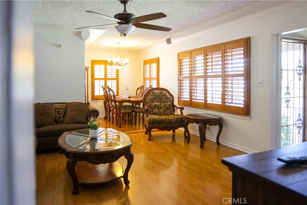 11302 Barnwall Street