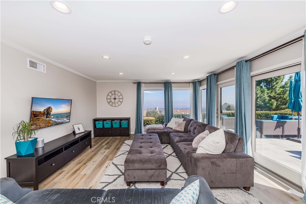 4805 Falcon Rock Place