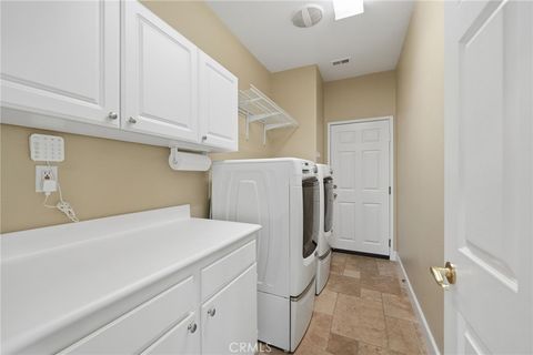 Tiny photo for 31915 Avenida Mallari, Temecula, CA 92591 (MLS # SW26085770)