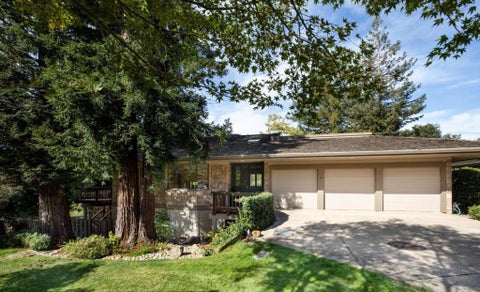 Photo of 730 Morningside Road, Los Altos, CA 94022 (MLS # ML82065382)