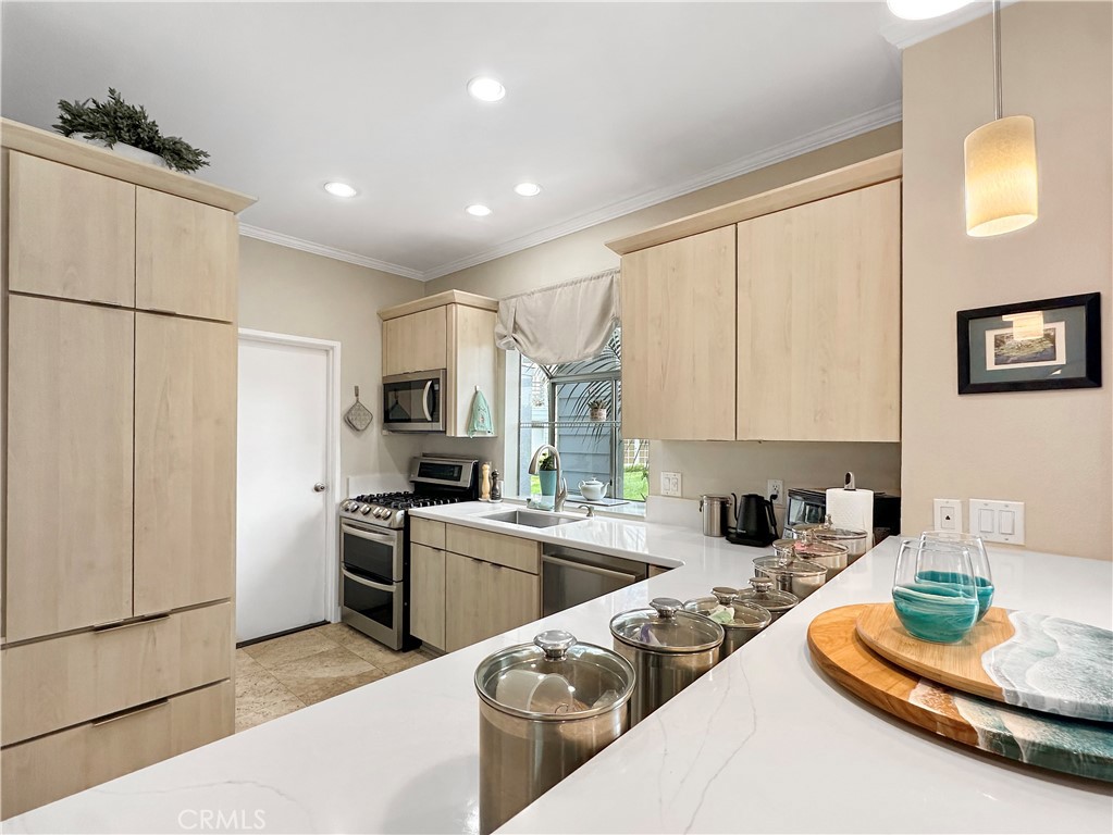 24481 Lantern Hill A