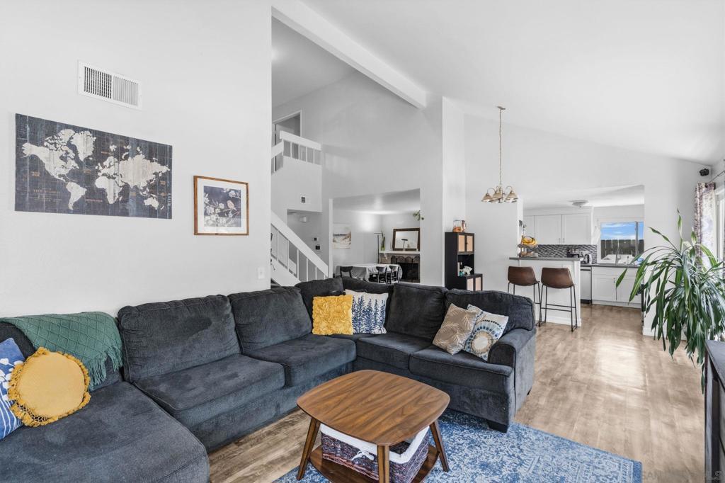 10131 Canyonridge