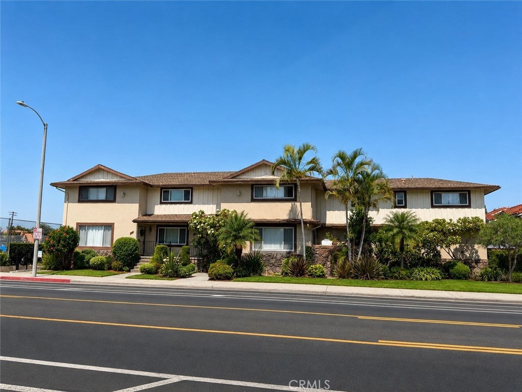 10365 Downey