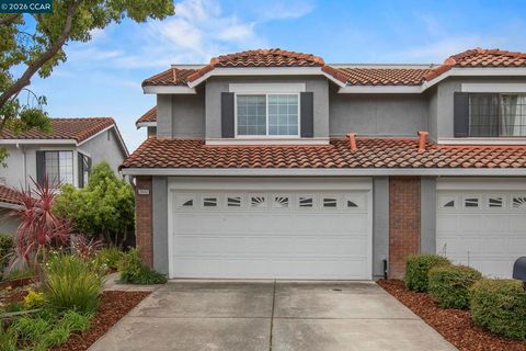 Photo of 20057 Rawhide Way, Castro Valley, CA 94552 (MLS # 41136032)