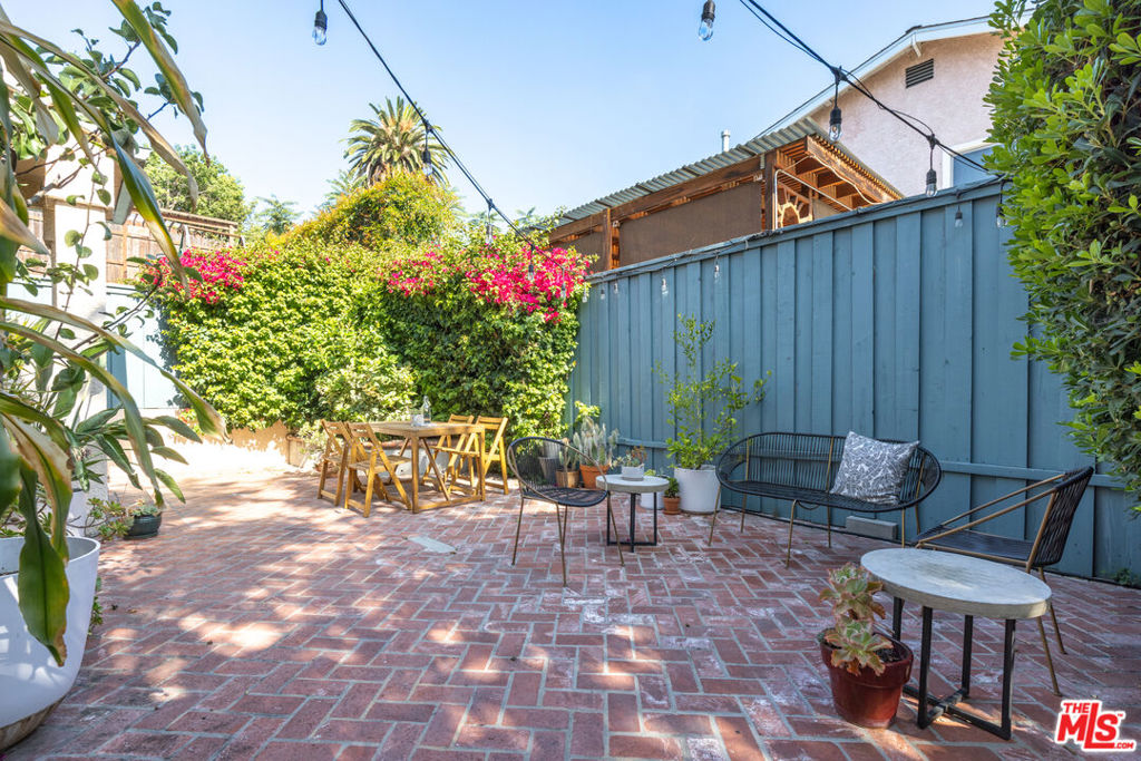 4359 Clayton Avenue