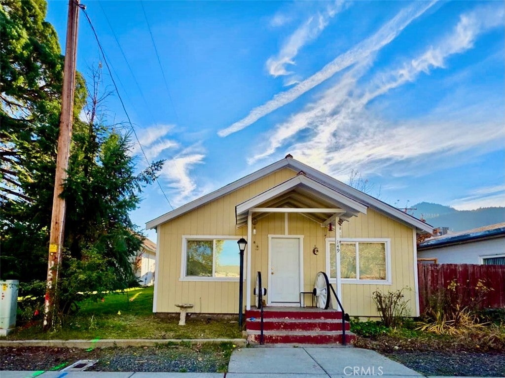 149 Diggles St