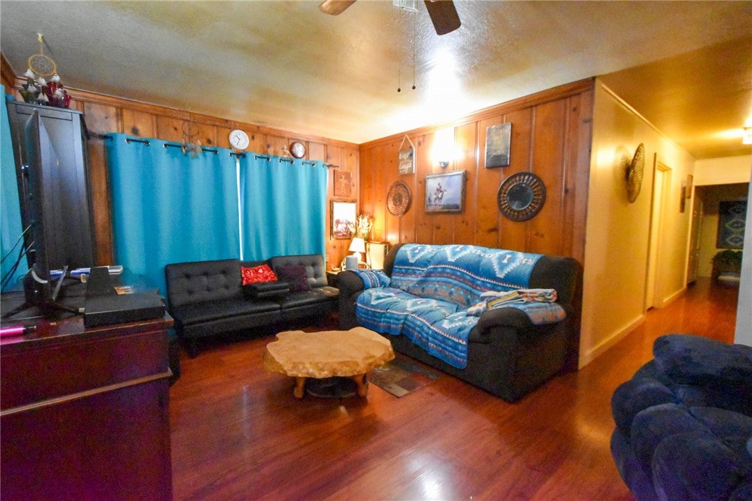 149 Diggles St