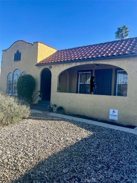 4006 Arlington Los Angeles CA 90008