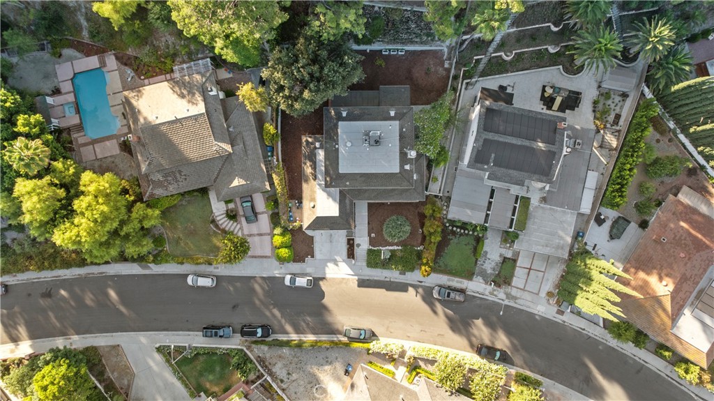 8788 Moorcroft Avenue