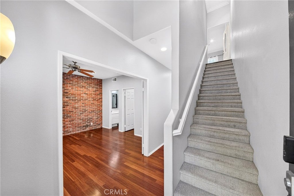 2260 Clark