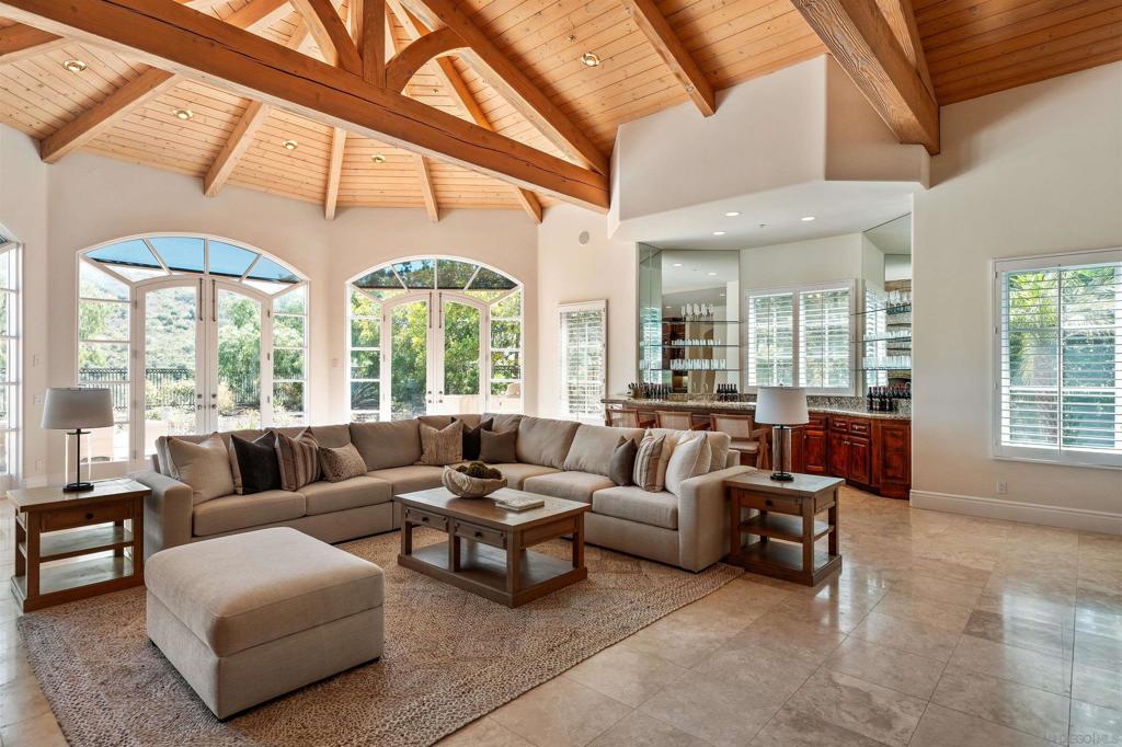 Del Mar - Residential