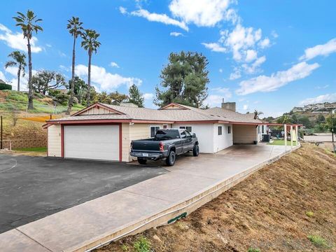 Photo of 1255 Bermuda Pl, El Cajon, CA 92021 (MLS # 260003625SD)