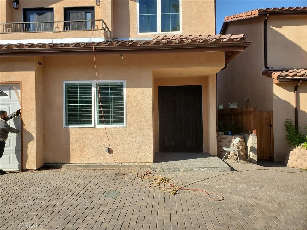 Photo of 20819 W Seasons Lane Ln, Winnetka, CA 91306 (MLS # SR25266724)