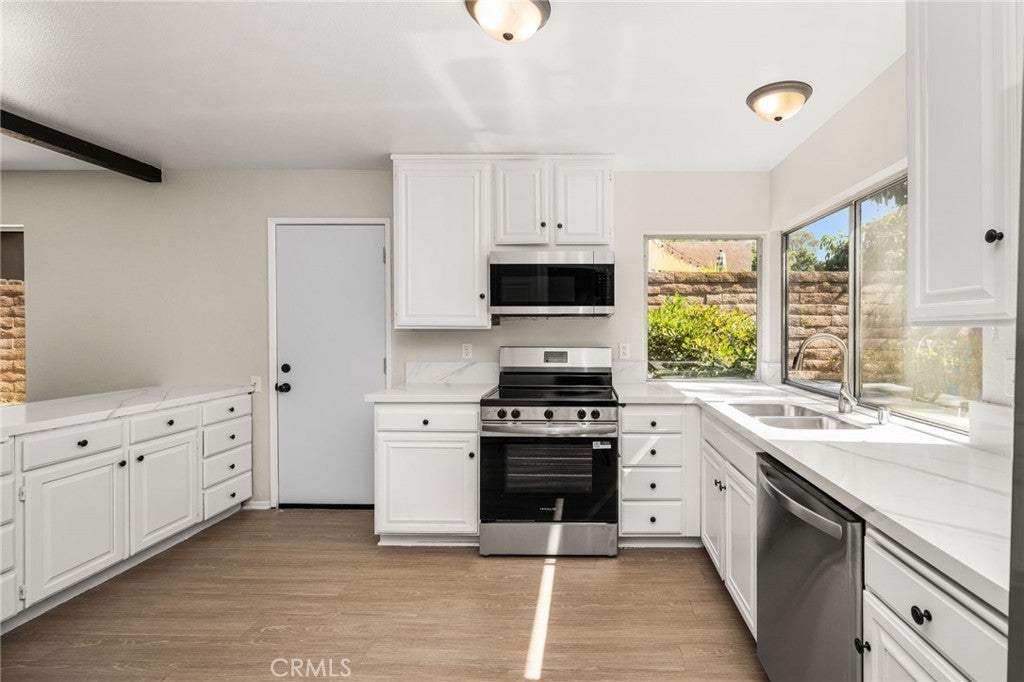 26422 Papagayo Drive