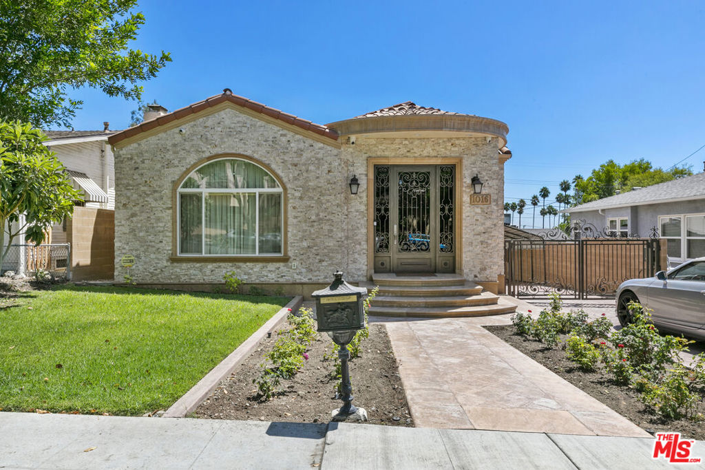 Welcome to this beautifully maintained home nestled in the heart of Burbank. Featuring 3 spacious bedrooms and 2 updated bathrooms, this residence offers the perfect blend of comfort, character, and style. Enjoy an abundance of natural light throughout, highlighting the home's unique charm and inviting ambiance. Step outside to a large backyard, ideal for entertaining, relaxing, or enjoying sunny California days by the sparkling pool. Don't miss this opportunity to own a warm and welcoming home in one of Burbank's most desirable neighborhoods!