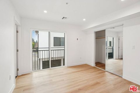 Photo of 312 N Coronado Street, Los Angeles, CA 90026 (MLS # 26827653)