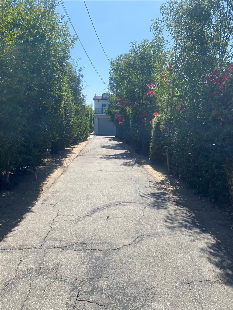 Great opportunity in Lake Balboa for large family or rental income. Main home is 2 - bedroom and 1 - bathroom, non-conforming unit is 1 - bedroom and 1 - bathroom, ADU is 1 - bedroom and 1.5 - bathroom. Large Work Shop, Large Garage. MUST SEE!
