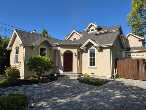 Photo of 3423 Ashton Court, Palo Alto, CA 94306 (MLS # ML82061589)
