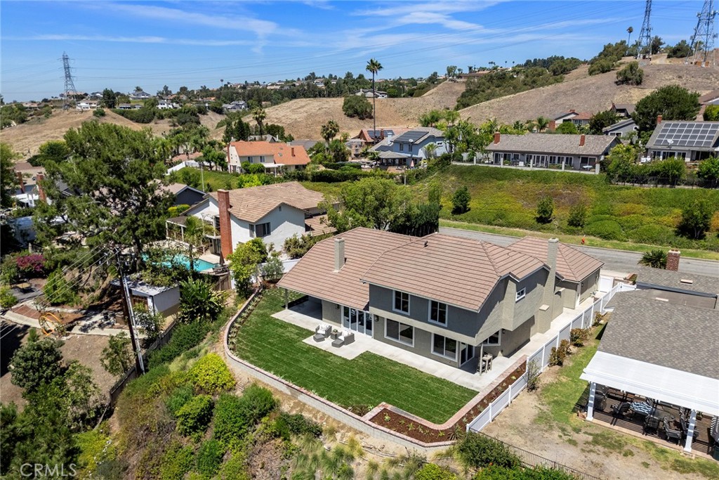 3412 E Longridge Drive