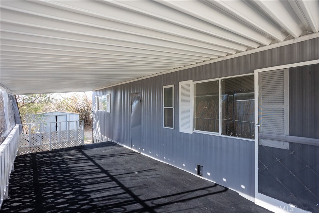 15500 Bubbling Wells 210