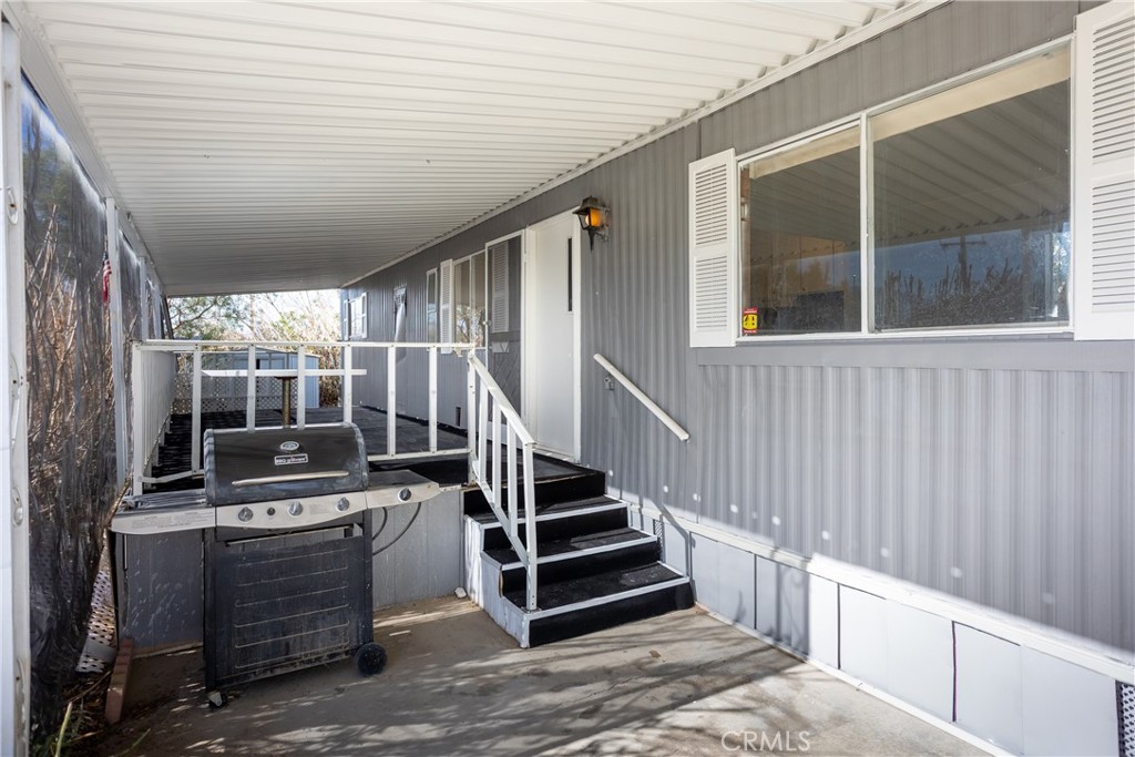 15500 Bubbling Wells 210