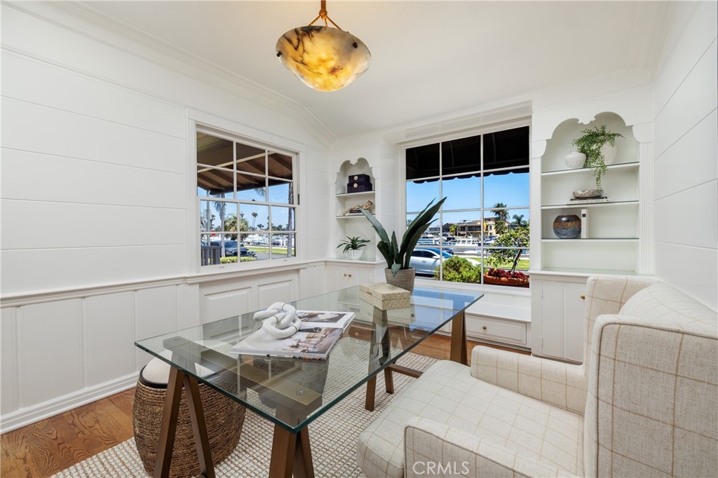 241 Bay Shore
