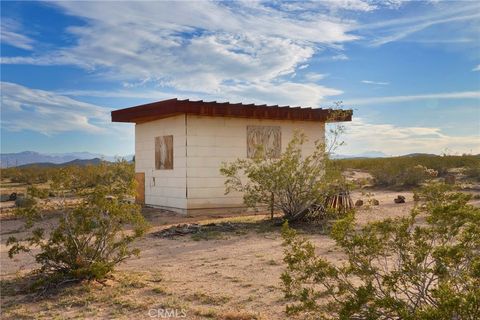 77 Copper Moon Lane Joshua Tree CA 92252