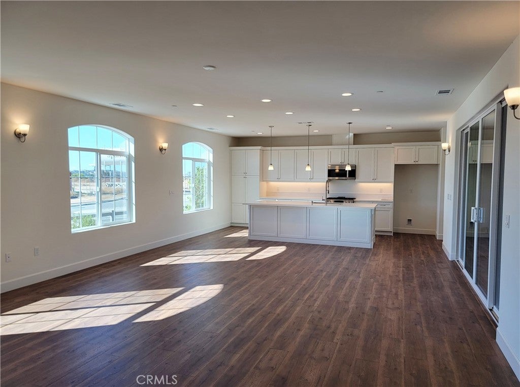 701 Manor Lane