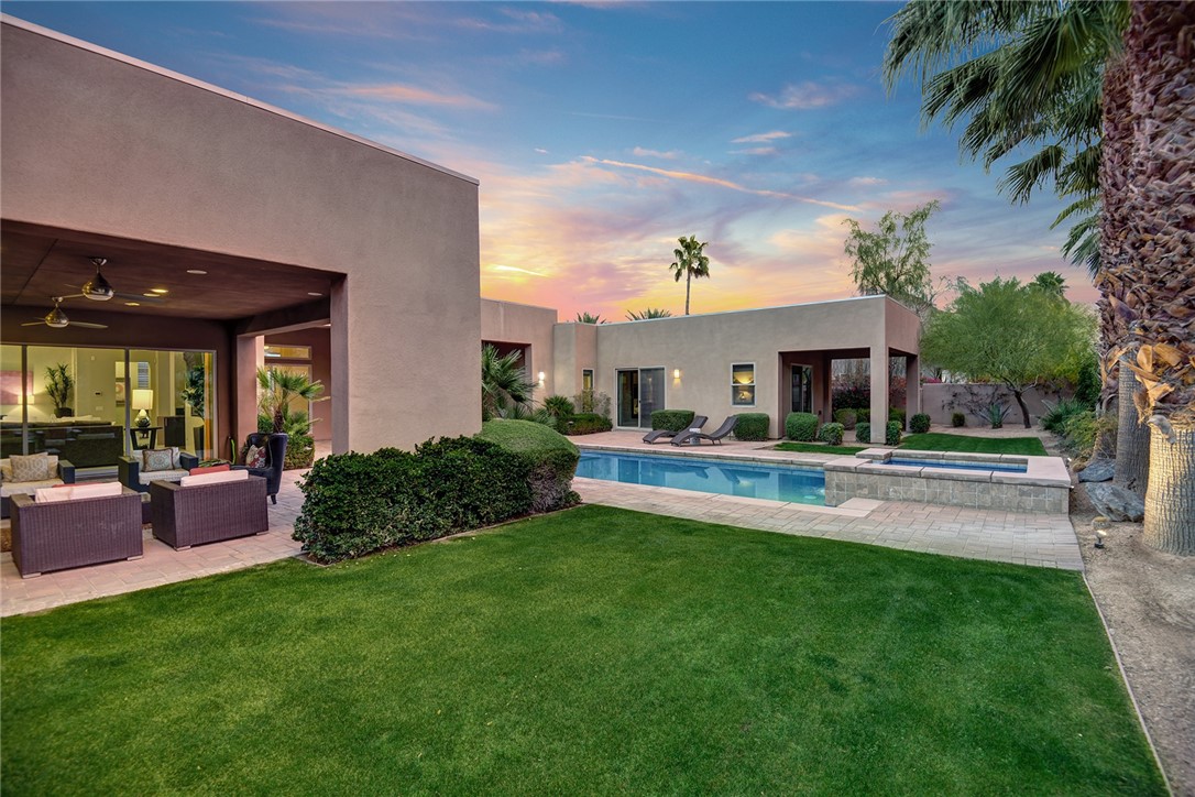 Estancias at South Canyon (33450) - Residential