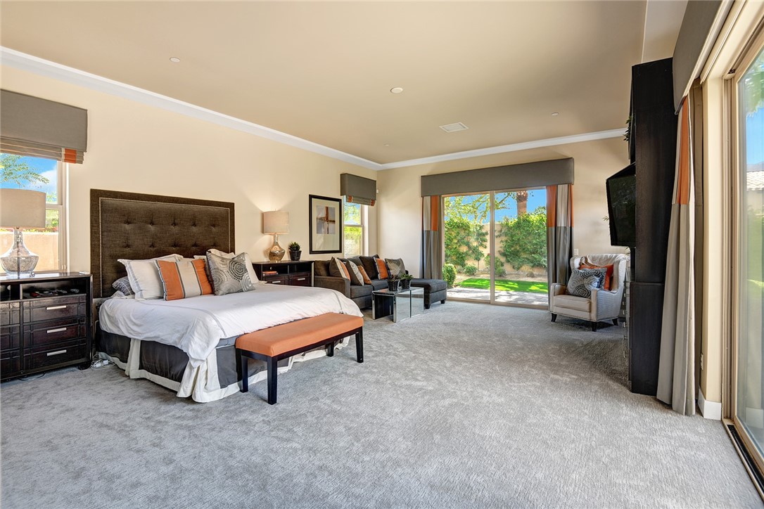 Estancias at South Canyon (33450) - Residential