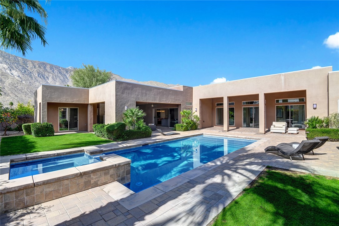 Estancias at South Canyon (33450) - Residential