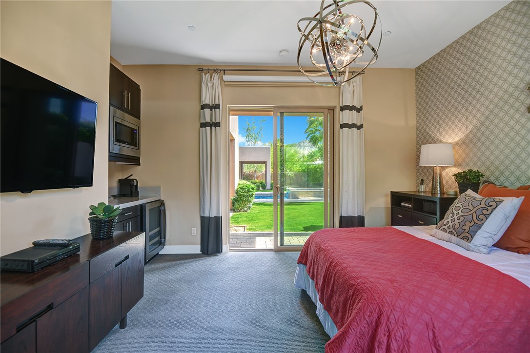 Estancias at South Canyon (33450) - Residential