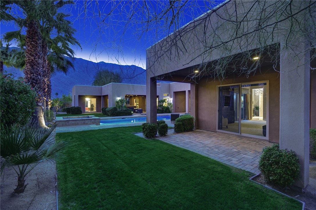 Estancias at South Canyon (33450) - Residential