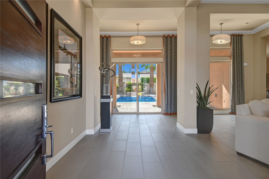 Estancias at South Canyon (33450) - Residential