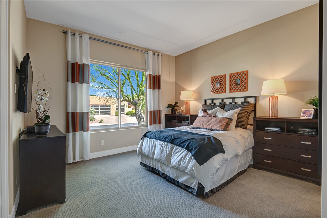 Estancias at South Canyon (33450) - Residential