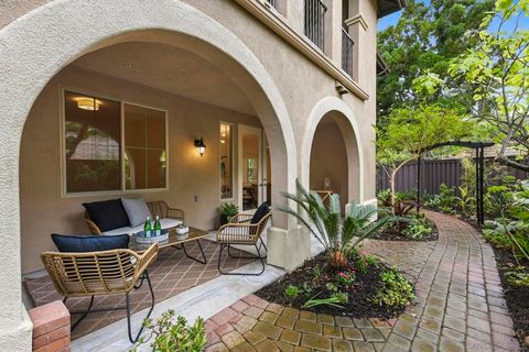 9208 Piantino Way San Diego CA 92108