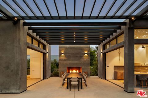 Tiny photo for 1225 Shippee Lane, Ojai, CA 93023 (MLS # 26653487)